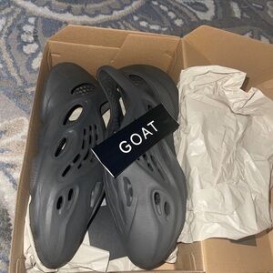 Originals men’s or women’s Yeezy Foam runners